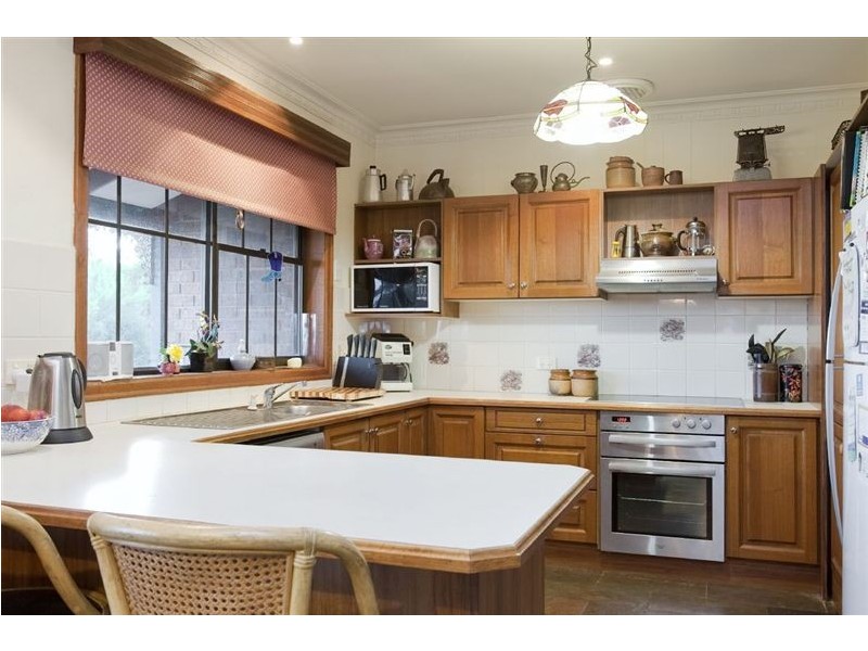 84 Beach Hill Avenue, Somers VIC 3927