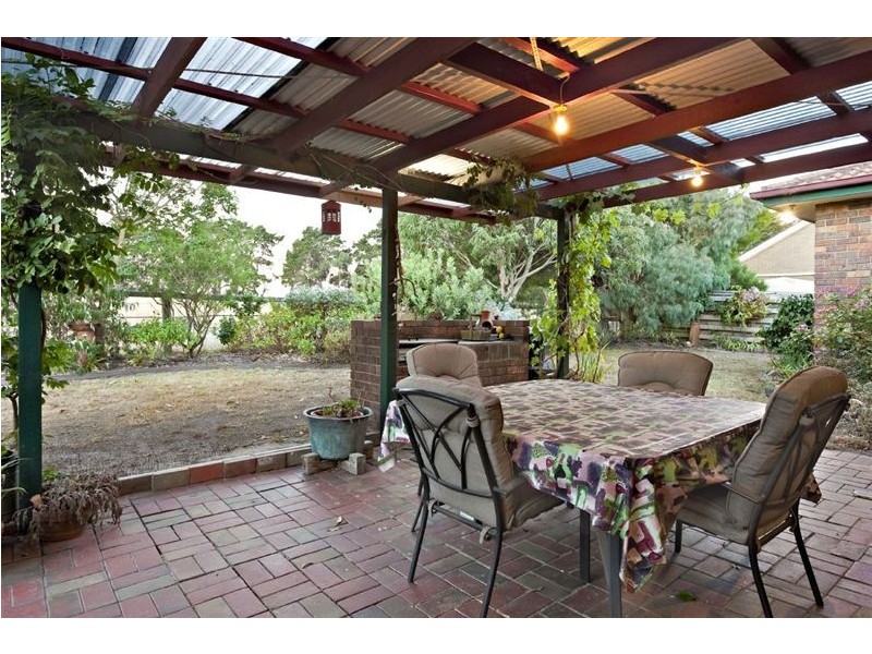 84 Beach Hill Avenue, Somers VIC 3927