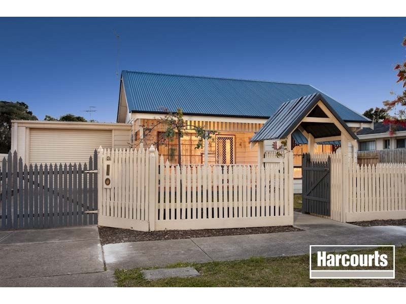 13 Elizabeth Street, Hastings VIC 3915