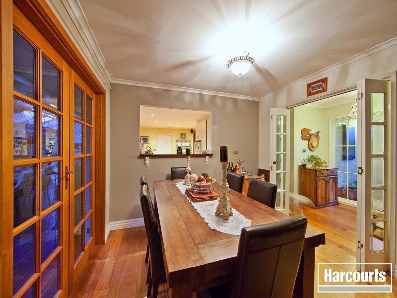 16 McComb Boulevard, Frankston South VIC 3199