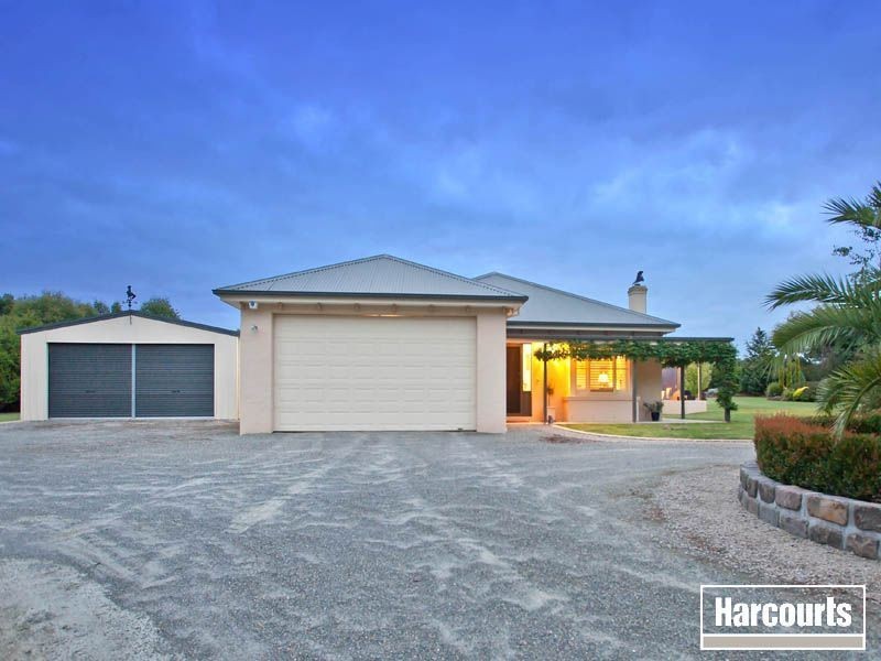 11 Bayview Country Lane, Bittern VIC 3918