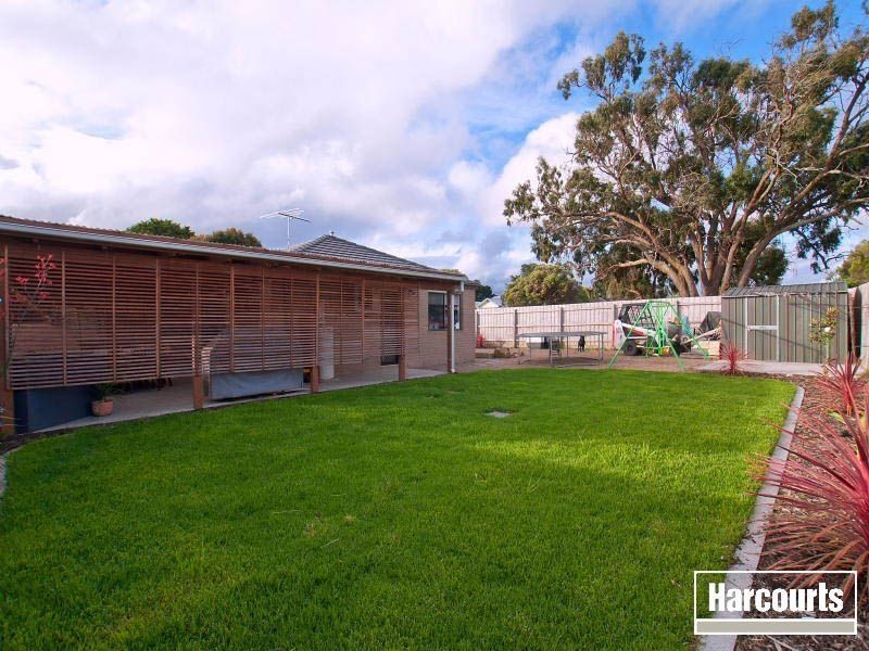 17 Milne Street, Crib Point VIC 3919