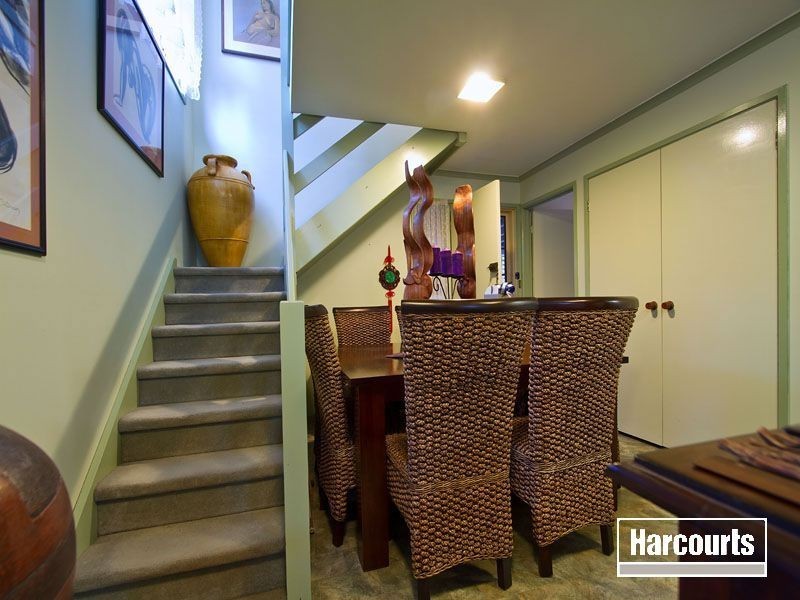 16 Reid Parade, Hastings VIC 3915