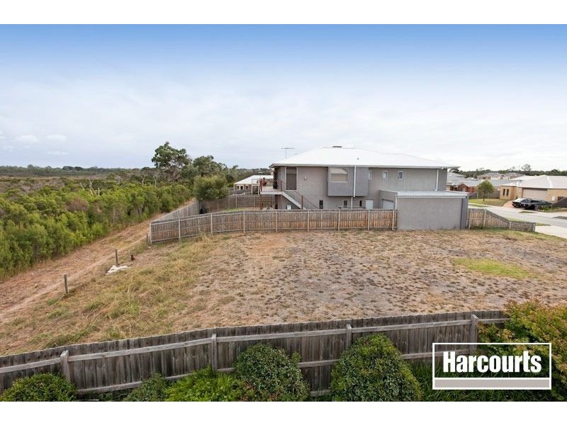 52 Warranqite Cres, Hastings VIC 3915