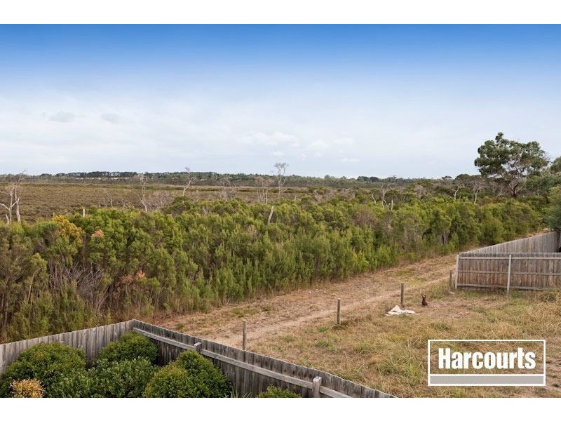 52 Warranqite Cres, Hastings VIC 3915