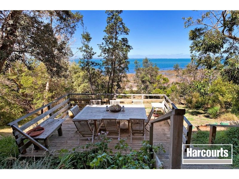 18 Wayside Road, Somers VIC 3927