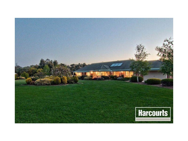 13 Sandstone Island Circle, Bittern VIC 3918