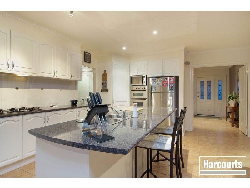 13 Sandstone Island Circle, Bittern VIC 3918