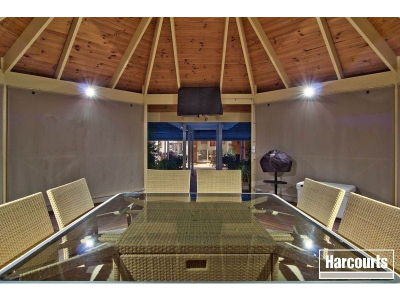 13 Sandstone Island Circle, Bittern VIC 3918