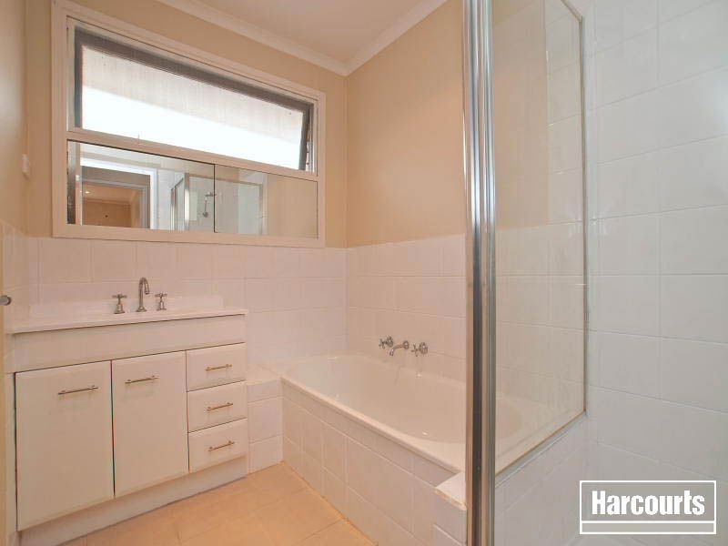20 Naranga Crescent, Frankston VIC 3199
