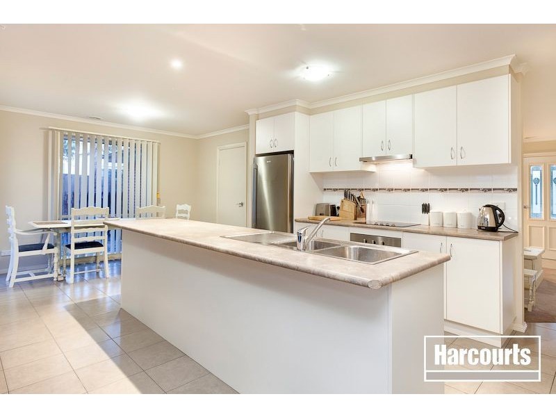 12 Wilson Avenue, Bittern VIC 3918