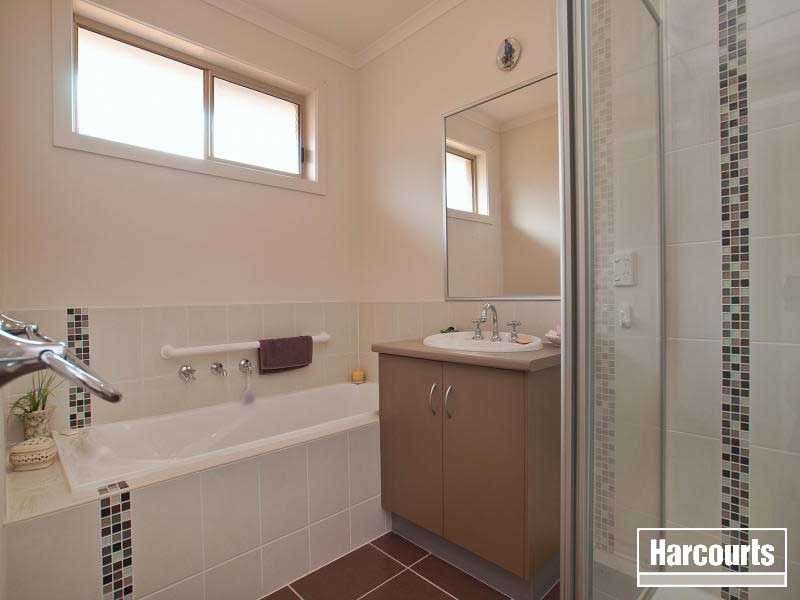 2/20 Banksia Crescent, Tyabb VIC 3913