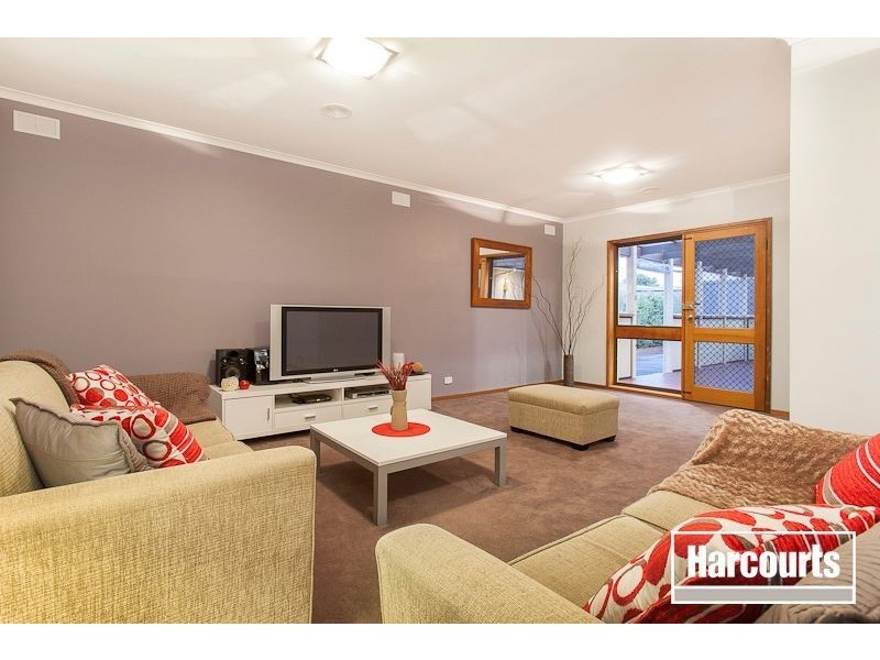 15 Forest Drive, Somerville VIC 3912