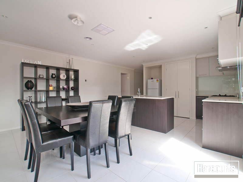 18 Victor Drive, Hastings VIC 3915