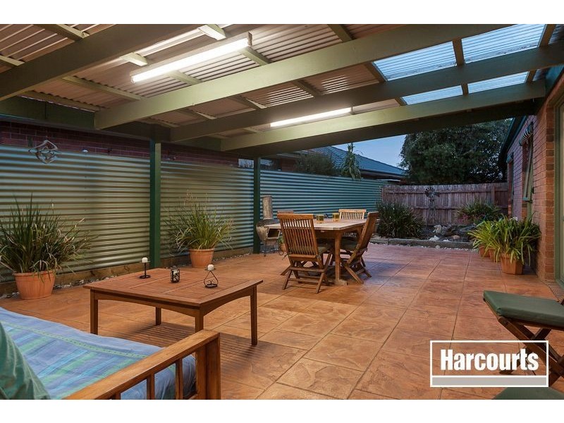 27 Michelle Drive, Hastings VIC 3915