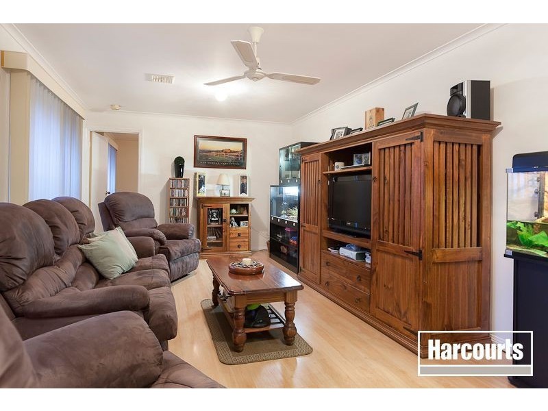 27 Michelle Drive, Hastings VIC 3915