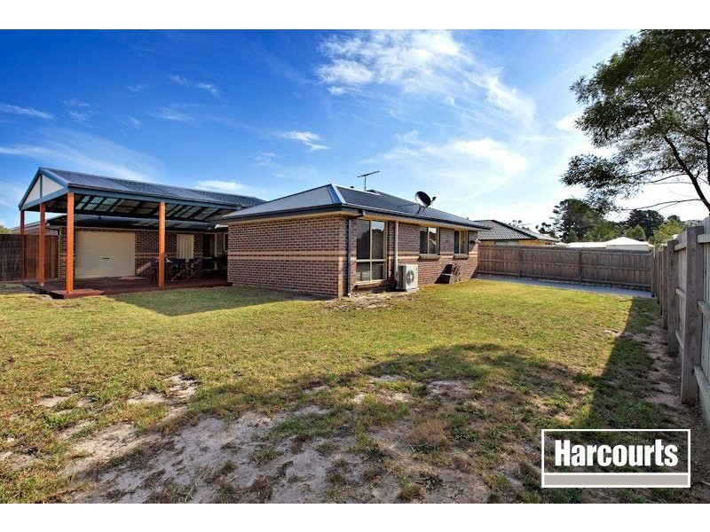 27 Matthew Circuit, Hastings VIC 3915