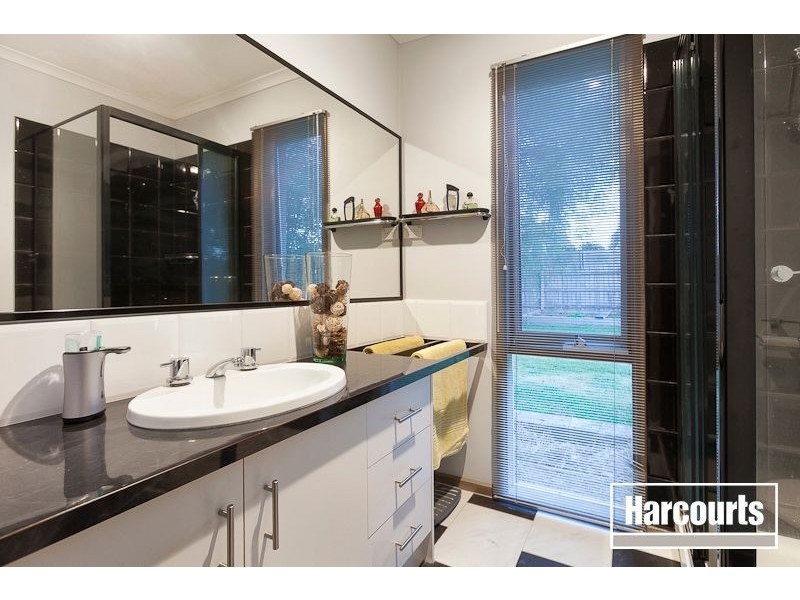 4 Oak Court, Hastings VIC 3915
