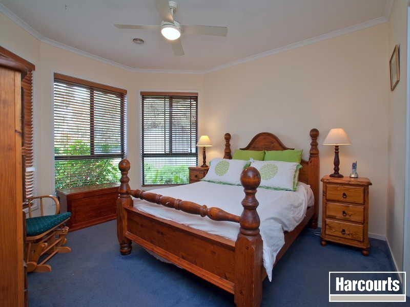 16 Kuan Yin Place, Hastings VIC 3915