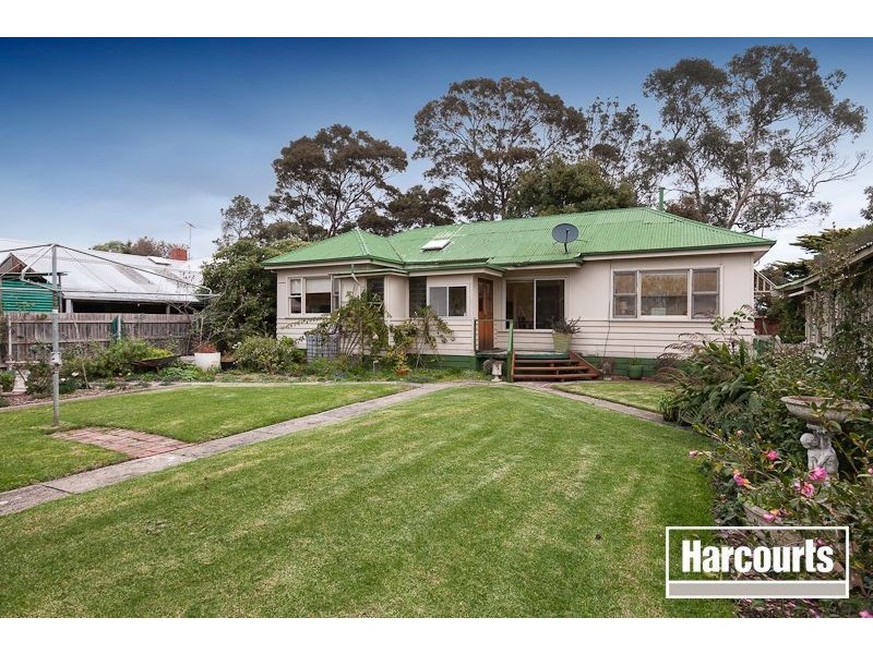 16 Milne Street, Crib Point VIC 3919