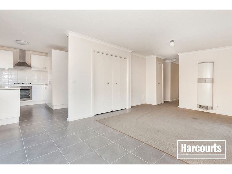 8/10 Kingfisher Court, Hastings VIC 3915