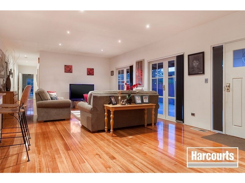 8 Morton Crescent, Bittern VIC 3918
