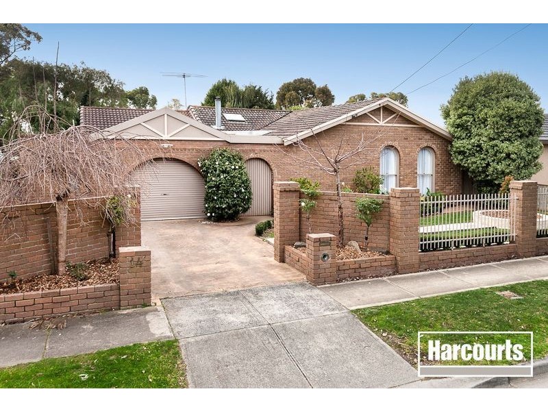 14 Rochester Road, Somerville VIC 3912
