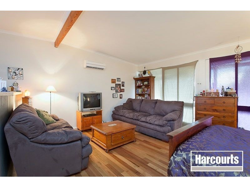 19 Flinders Street, Bittern VIC 3918