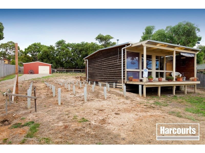 19 Flinders Street, Bittern VIC 3918