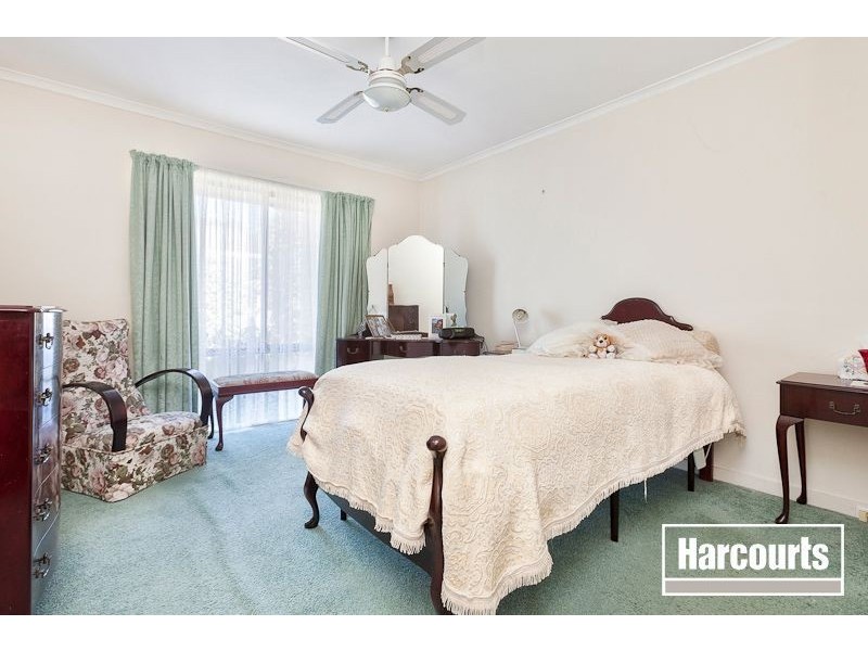 1/2 Simon Street, Hastings VIC 3915