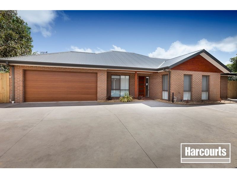 2/8 Melaleuca Drive, Hastings VIC 3915