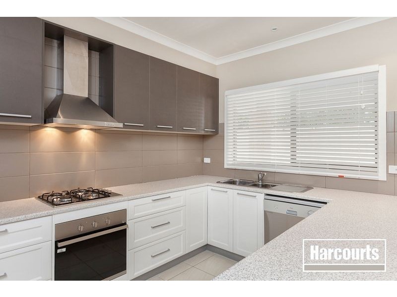 2/8 Melaleuca Drive, Hastings VIC 3915