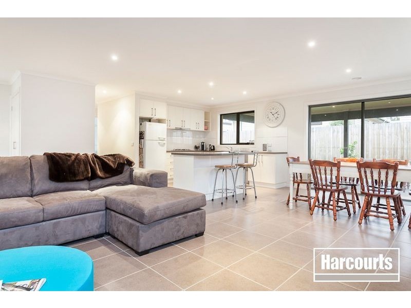4 Olivia Way, Hastings VIC 3915