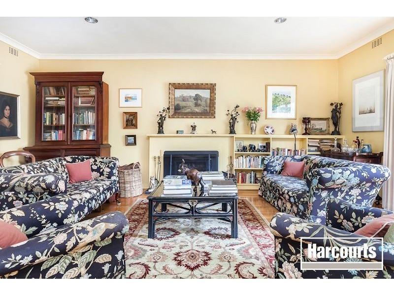 14 Fleetwood Crescent, Frankston South VIC 3199