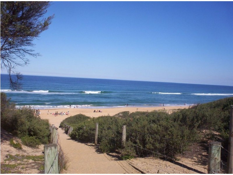 1 Seagull Drive, Loch Sport VIC 3851