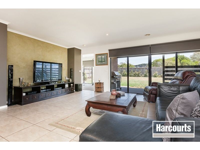 27 Elisa Place, Hastings VIC 3915