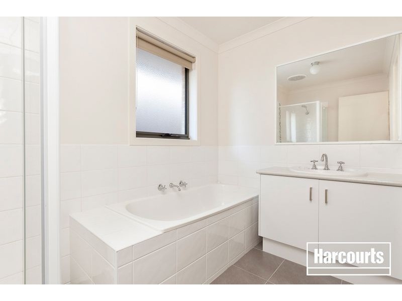 8/10 Kingfisher Court, Hastings VIC 3915