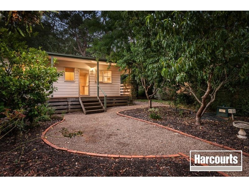 5 Station Road, Red Hill South VIC 3937