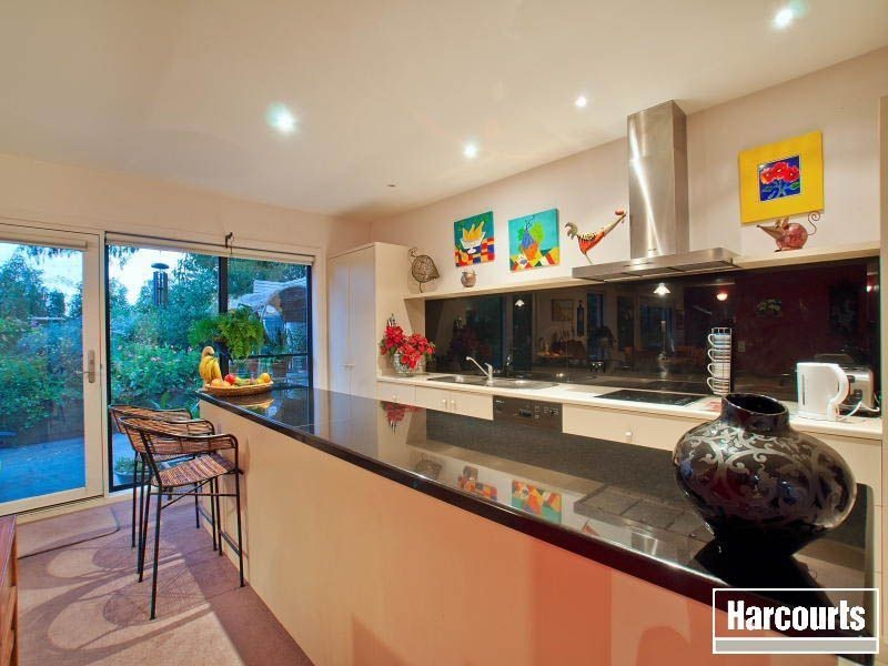 27 Towerhill Road, Somers VIC 3927