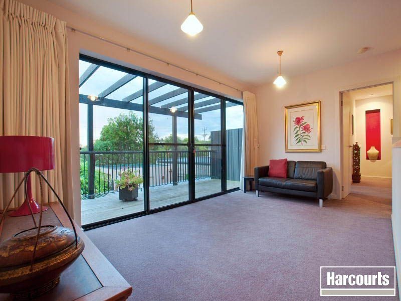 27 Towerhill Road, Somers VIC 3927