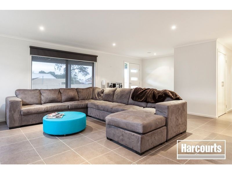 4 Olivia Way, Hastings VIC 3915