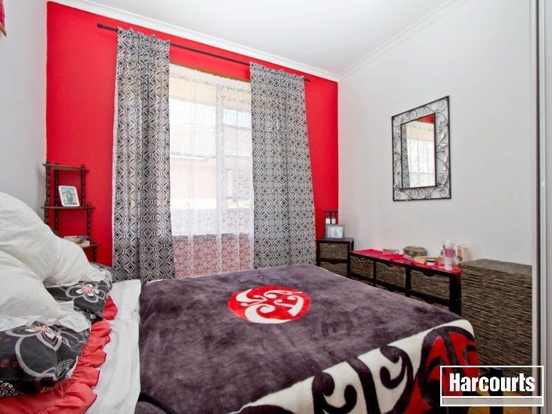 8 Kurrajong Street, Hastings VIC 3915