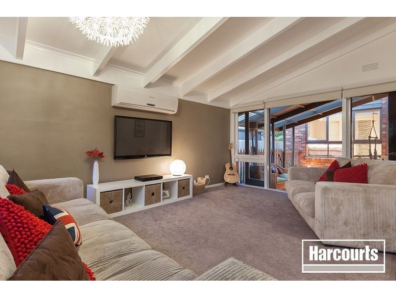 30 Deanswood Drive, Somerville VIC 3912