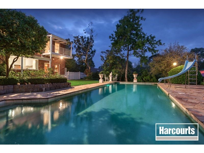 8 Blake Court, Mount Eliza VIC 3930