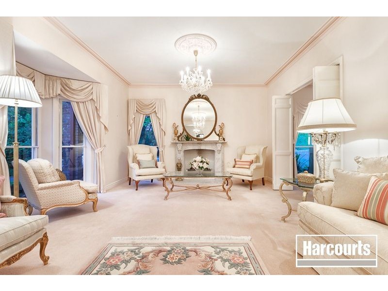 8 Blake Court, Mount Eliza VIC 3930