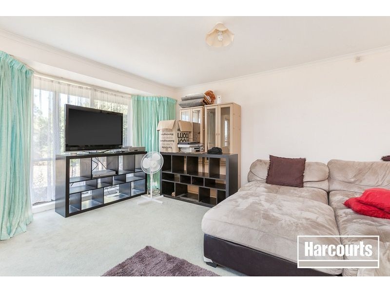 25 Michelle Drive, Hastings VIC 3915