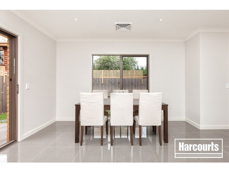 2/21 Spring Street, Hastings VIC 3915