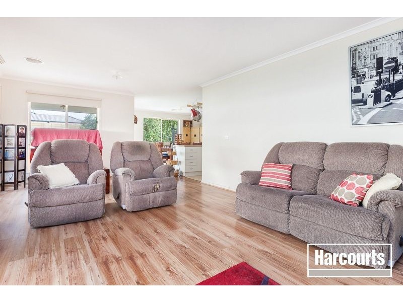 5 Matthew Circuit, Hastings VIC 3915