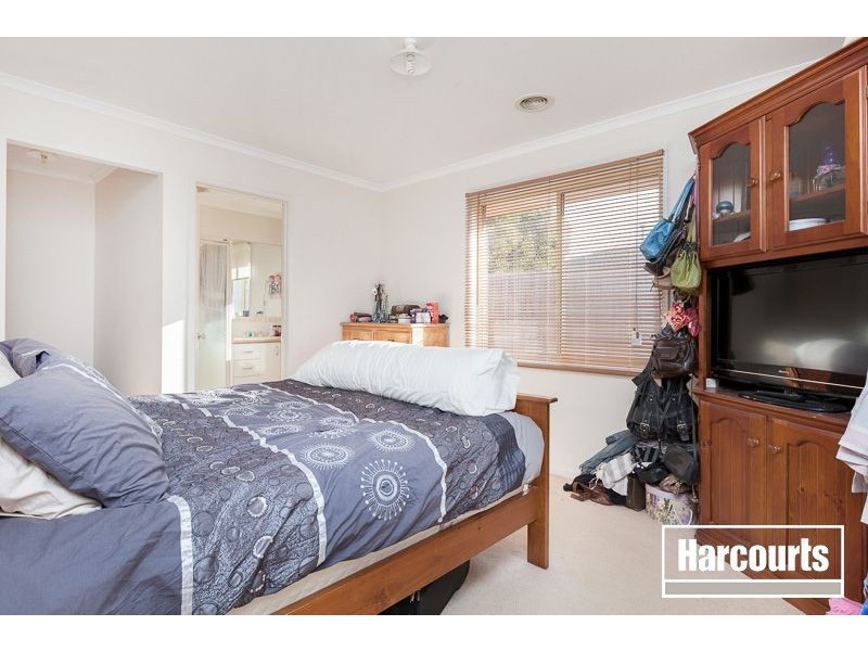 5 Matthew Circuit, Hastings VIC 3915