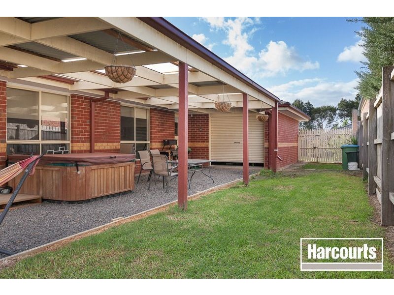 5 Matthew Circuit, Hastings VIC 3915